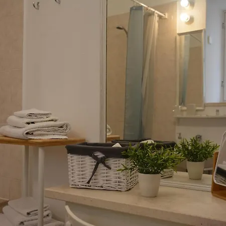 מלון דירות Birimisa Island 3*